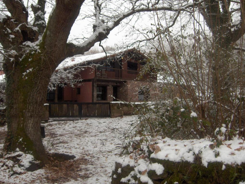 Hostal Itzalargikoborda Елісондо Екстер'єр фото